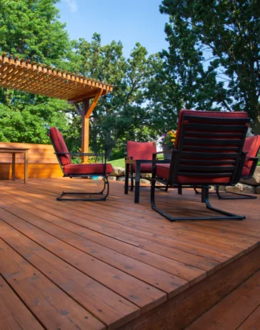 Custom Pergolas and Decks